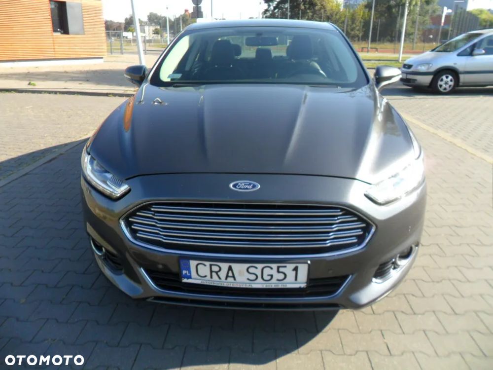 Ford Mondeo 2.0 EcoBoost Titanium - 2