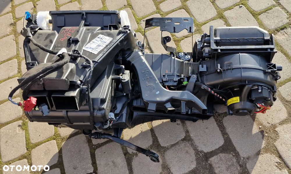 NAGRZEWNICA KOMPLETNA 8P1820003Q AUDI A3 8P LIFT 1.4 TSI - 8