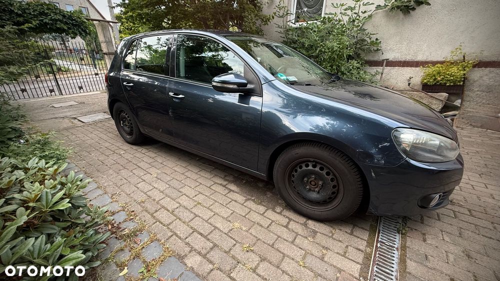 Volkswagen Golf - 5