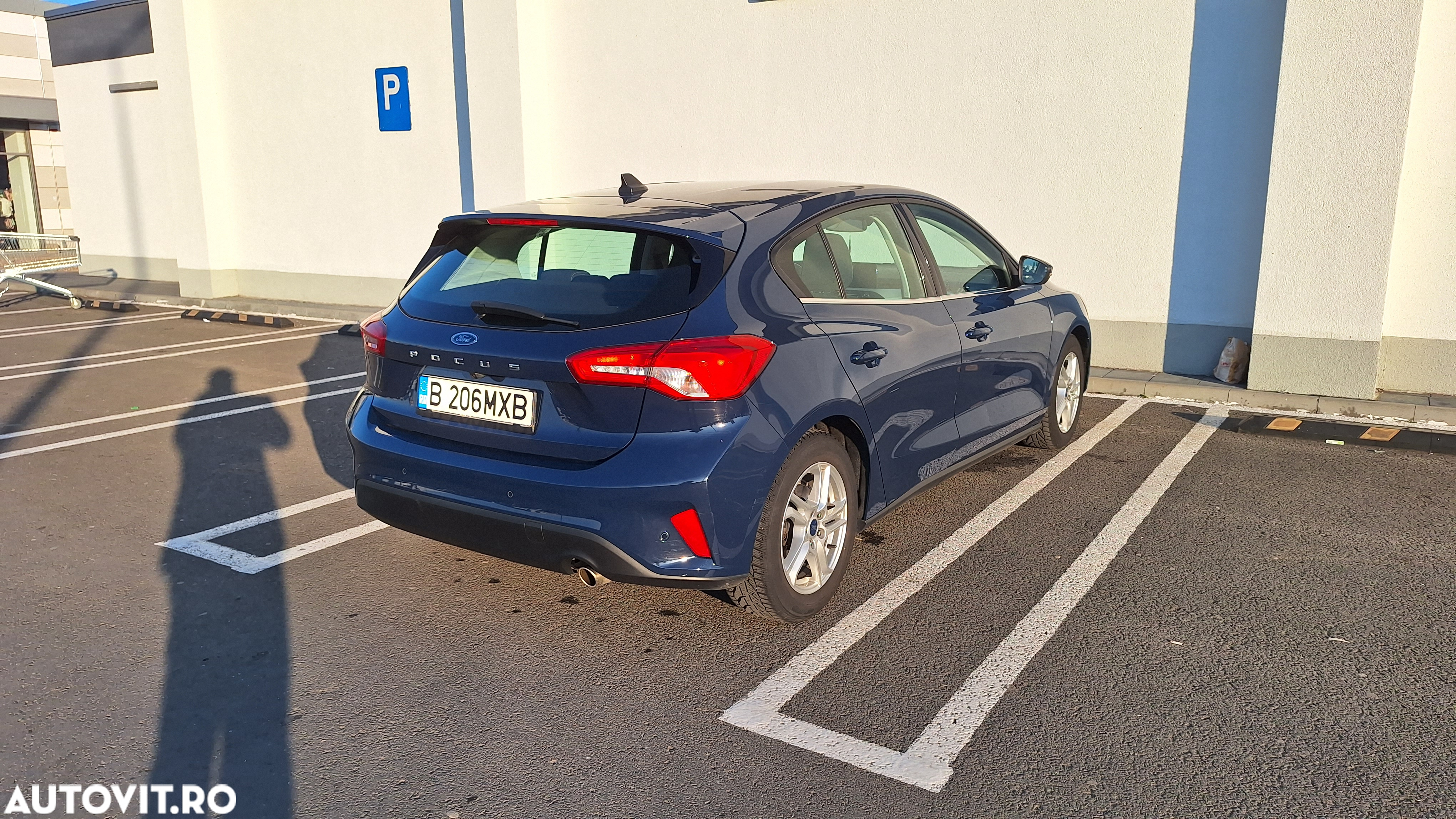 Ford Focus 1.0 EcoBoost Connected - 28