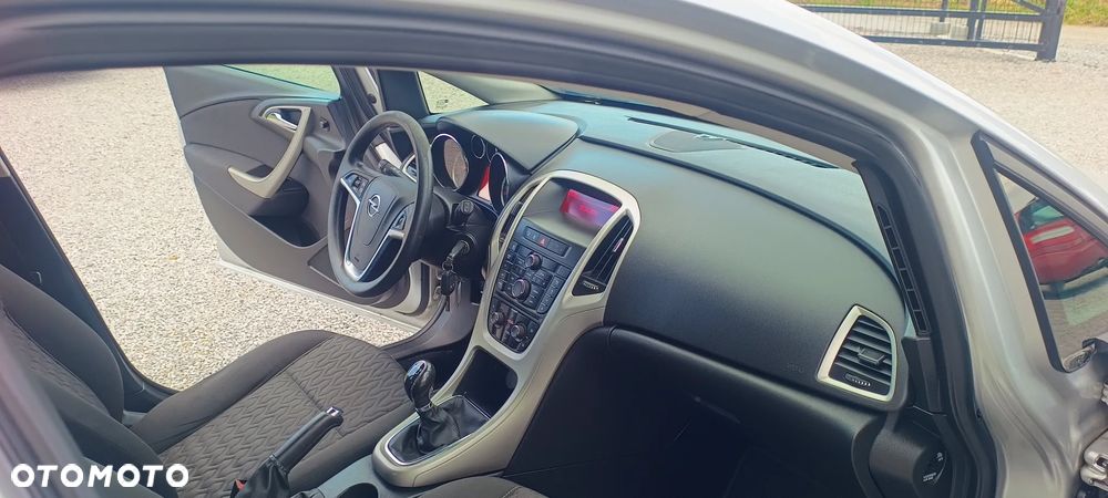 Opel Astra 1.6 Style - 19