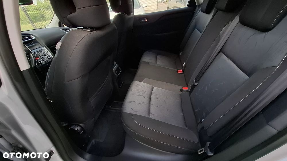 Citroën C4 VTi 95 Selection - 20