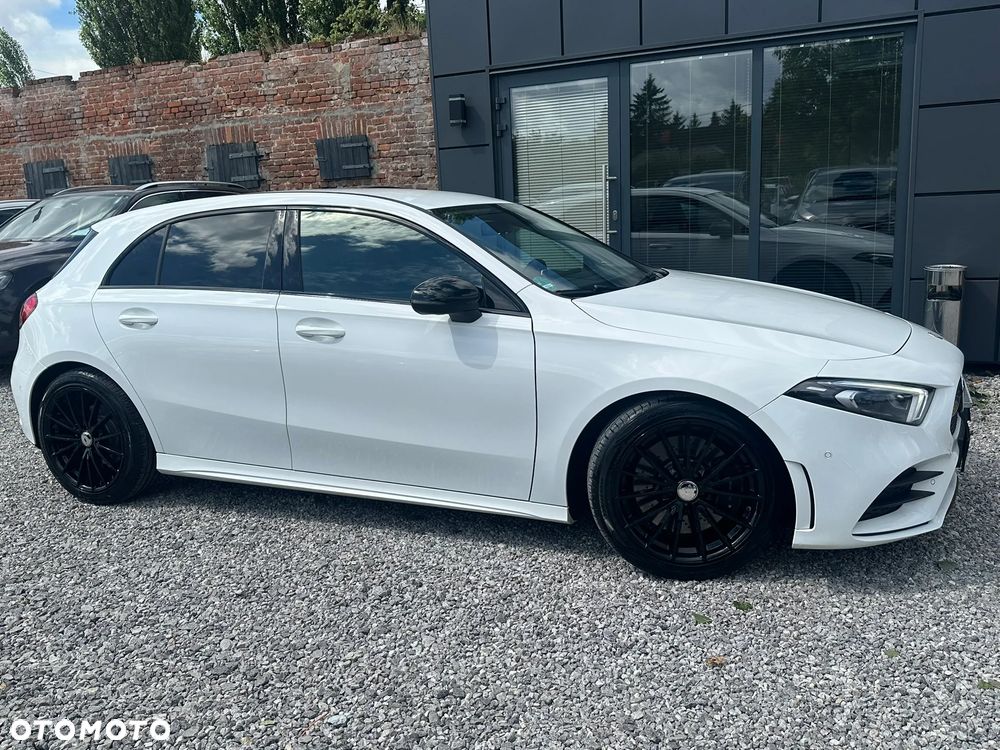 Mercedes-Benz Klasa A 250 7G-DCT AMG Line - 30