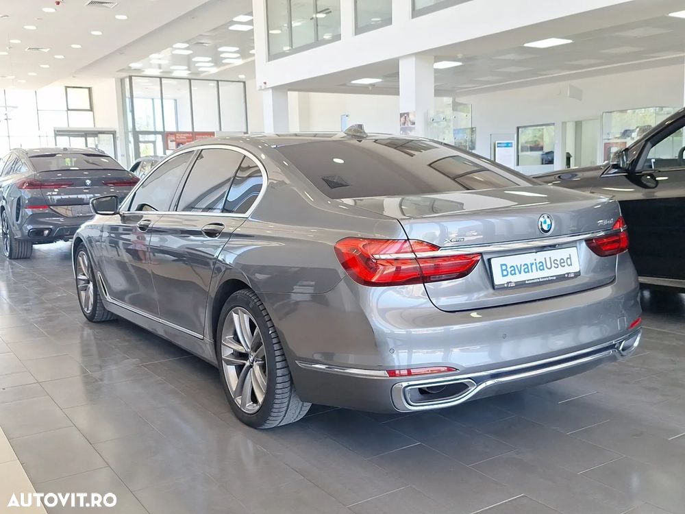 BMW Seria 7 740d xDrive - 5