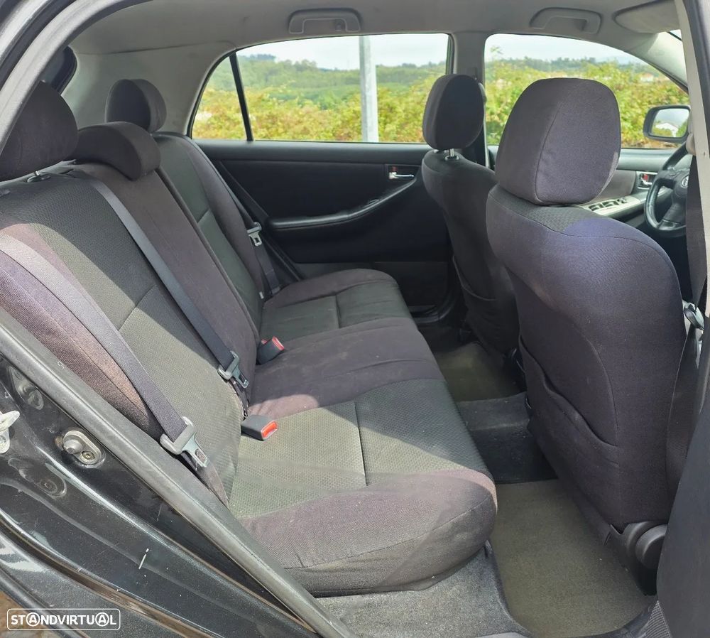 Toyota Corolla 1.4 D-4D Sol - 11