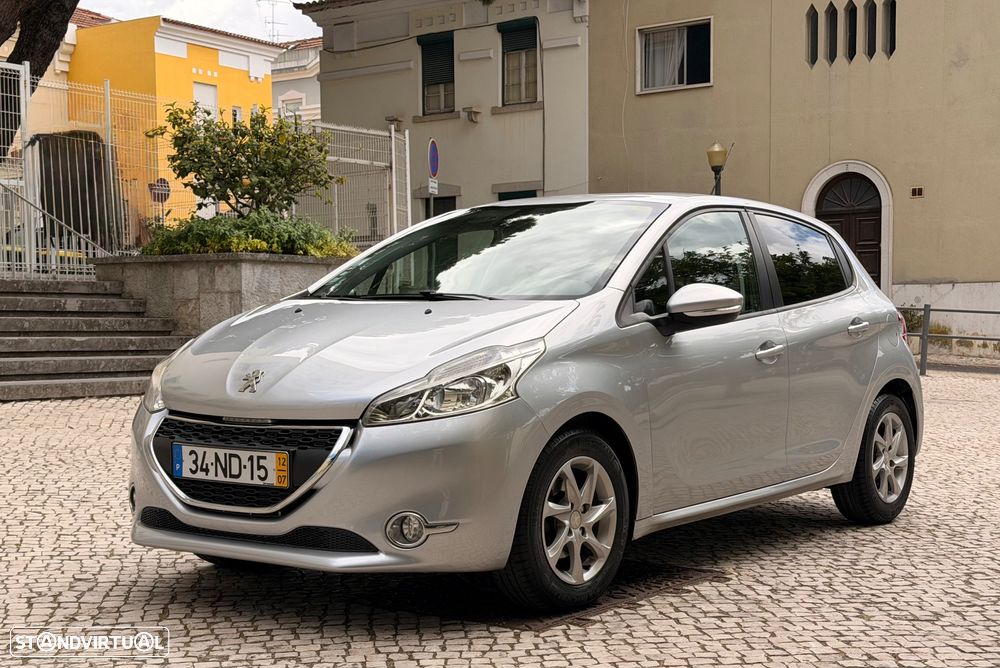 Peugeot 208 1.2 VTi Allure - 9