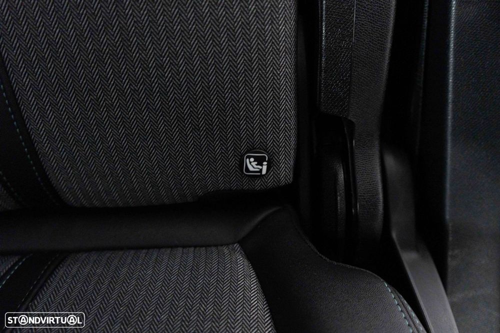 Peugeot 5008 1.2 Hybrid Allure e-DCS6 - 12