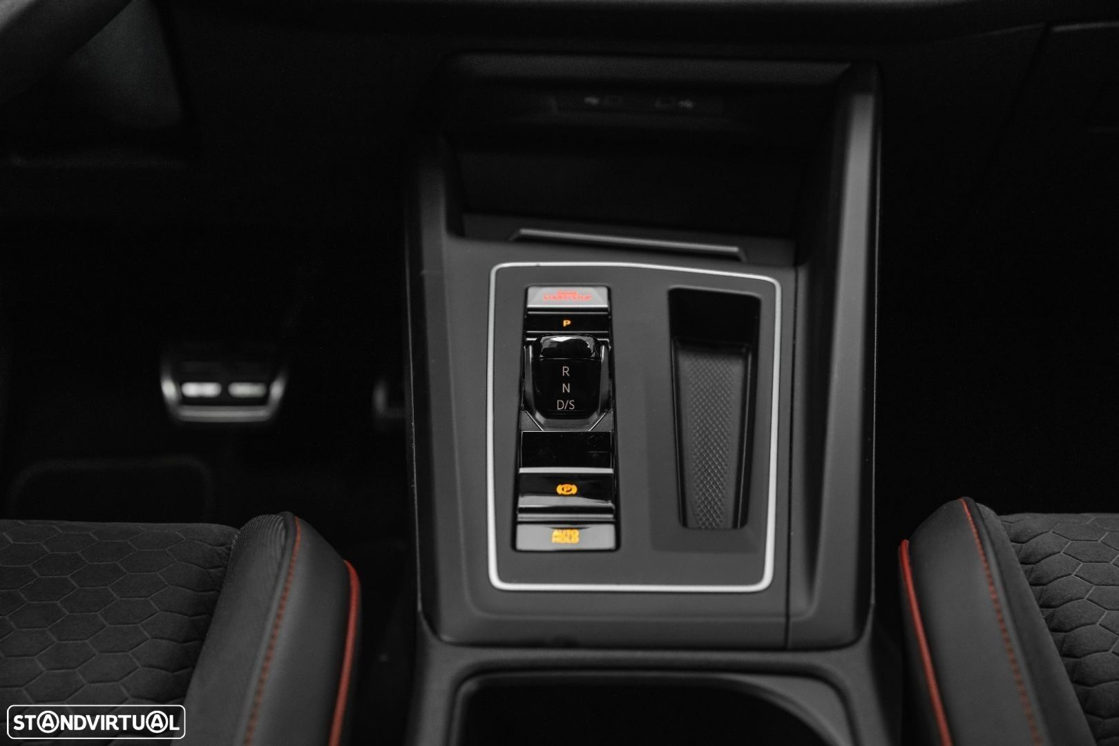 VW Golf 2.0 TSI GTI Clubsport DSG - 42