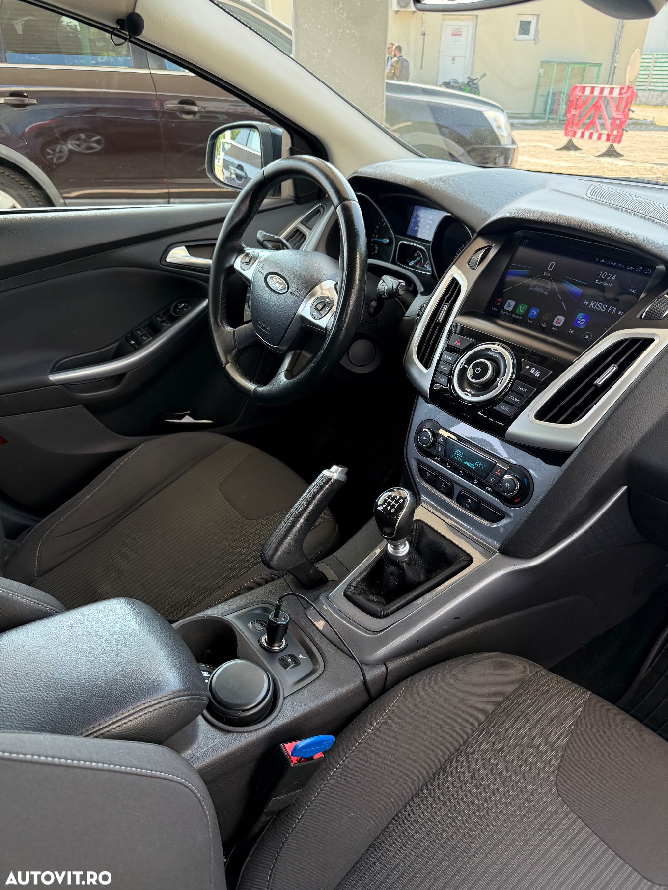 Ford Focus 1.6 TDCi DPF Start-Stopp-System SYNC Edition - 11