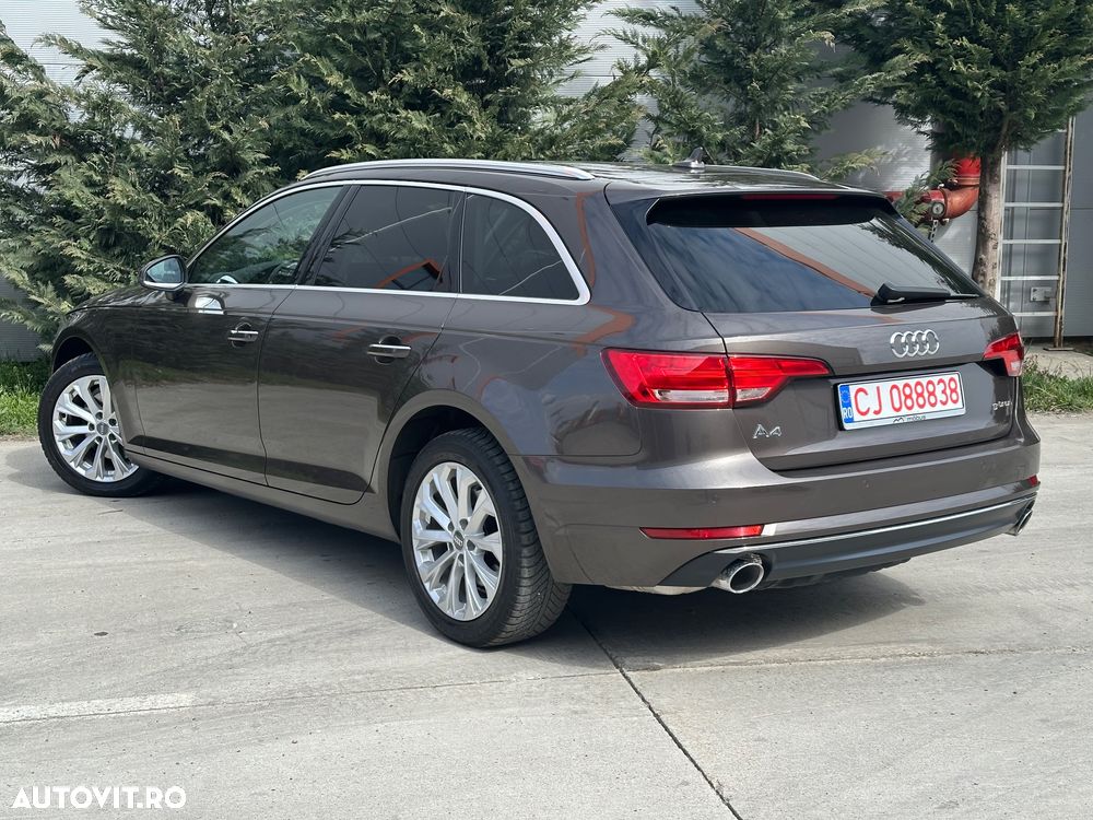 Audi A4 40 S tronic sport - 4