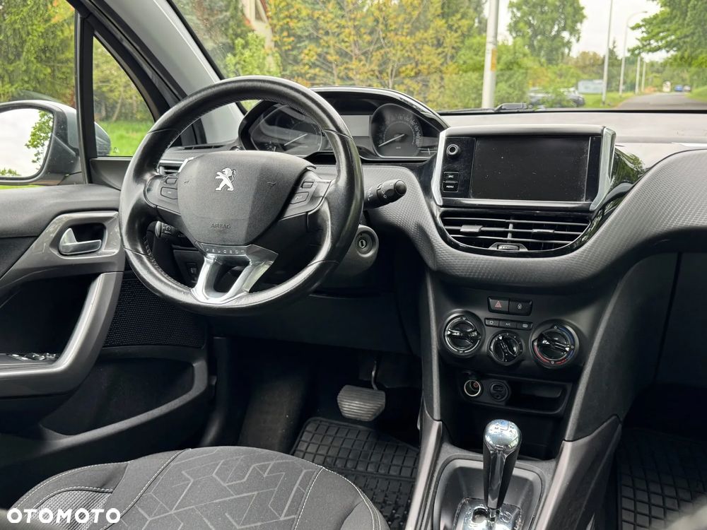 Peugeot 2008 - 17