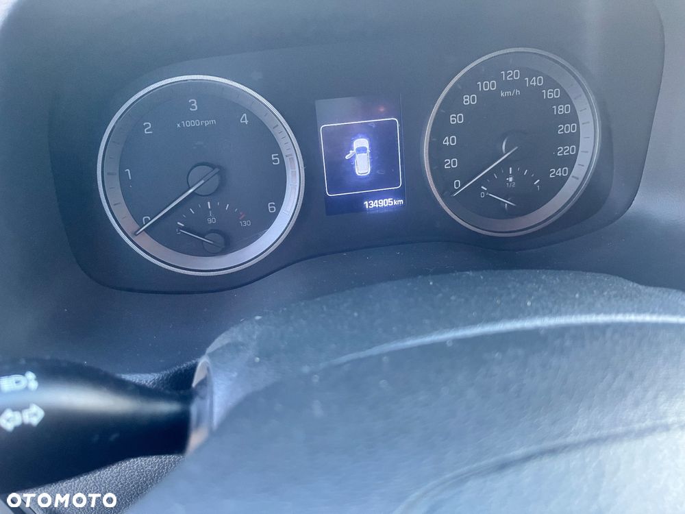 Hyundai Tucson blue 1.7 CRDi 2WD Trend - 8