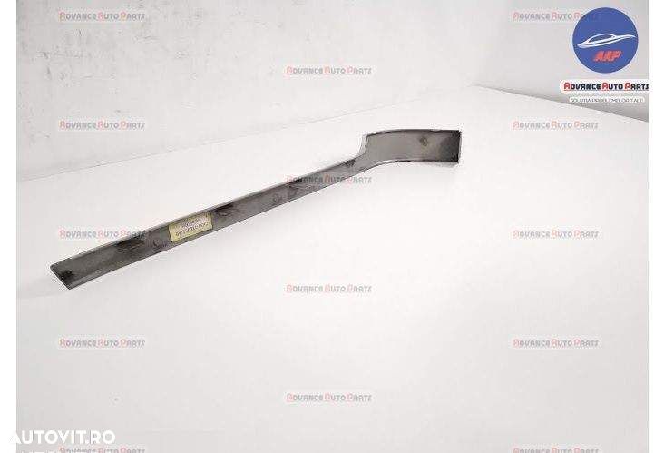 Ornament Bara Spate Dreapta original Vogue Land Rover  Range Rover  4 - 5