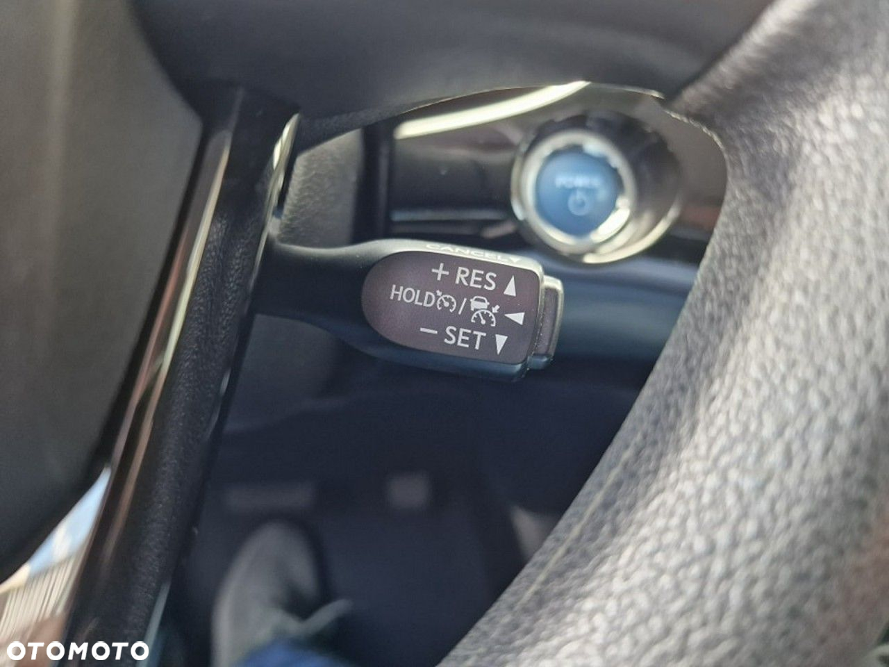 Toyota Prius 1.8 Hybrid Executive - 13
