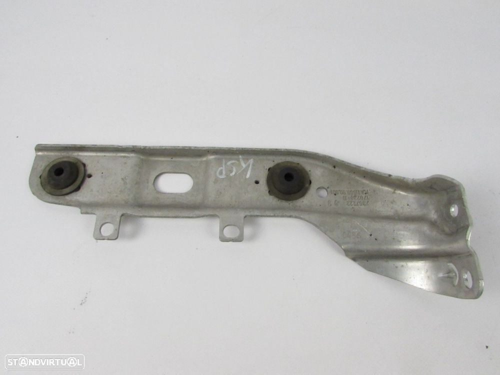 Suporte Radiador Adicional Direito/Inferior SEMI-NOVO/ ORIGINAL BMW 7 (G11, G12)... - 2