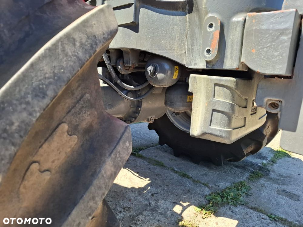 Massey Ferguson 7718 - 24