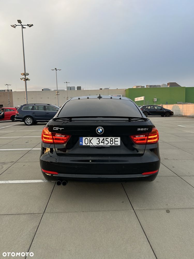 BMW 3GT - 4