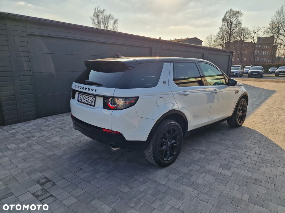 Land Rover Discovery Sport TD4 HSE Luxury - 8