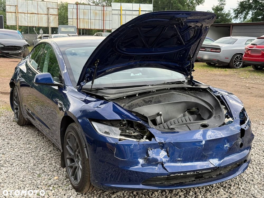 Tesla Model 3 RWD Hinterradantrieb - 3