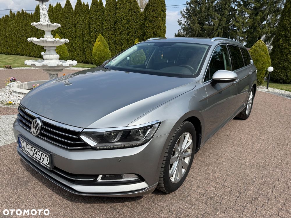 Volkswagen Passat 2.0 TDI (BlueMotion Technology) Highline - 1