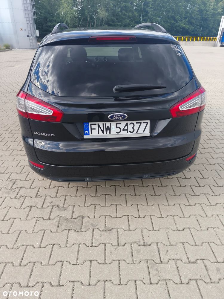Ford Mondeo 2.0 Trend - 8