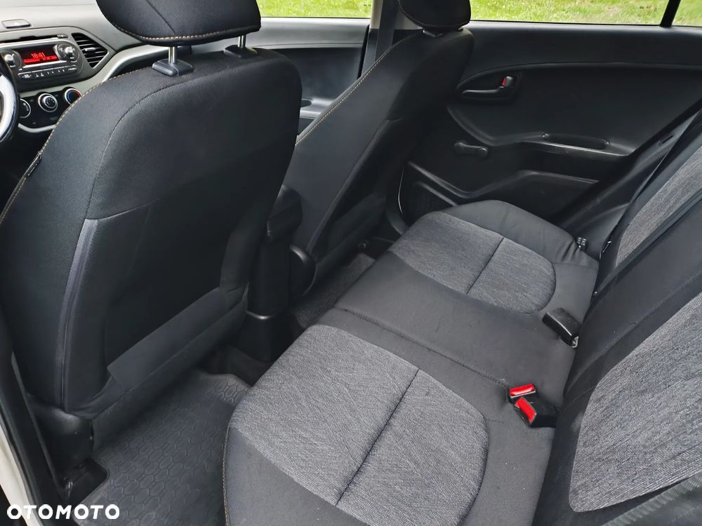 Kia Picanto - 11