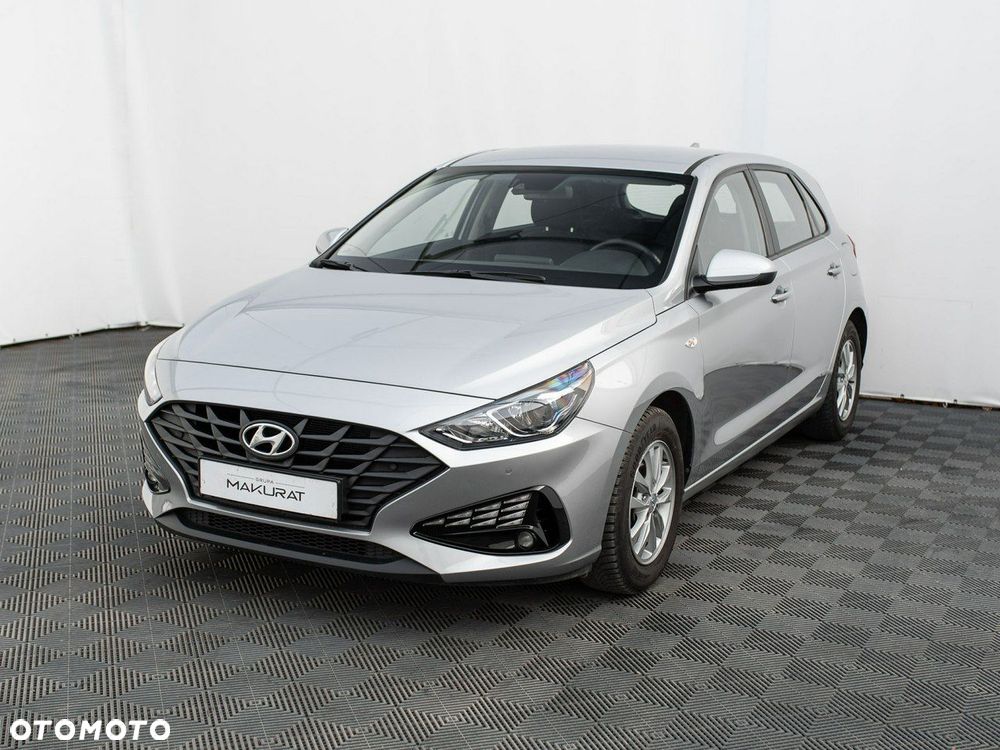Hyundai i30 1.5 DPI Classic + - 3