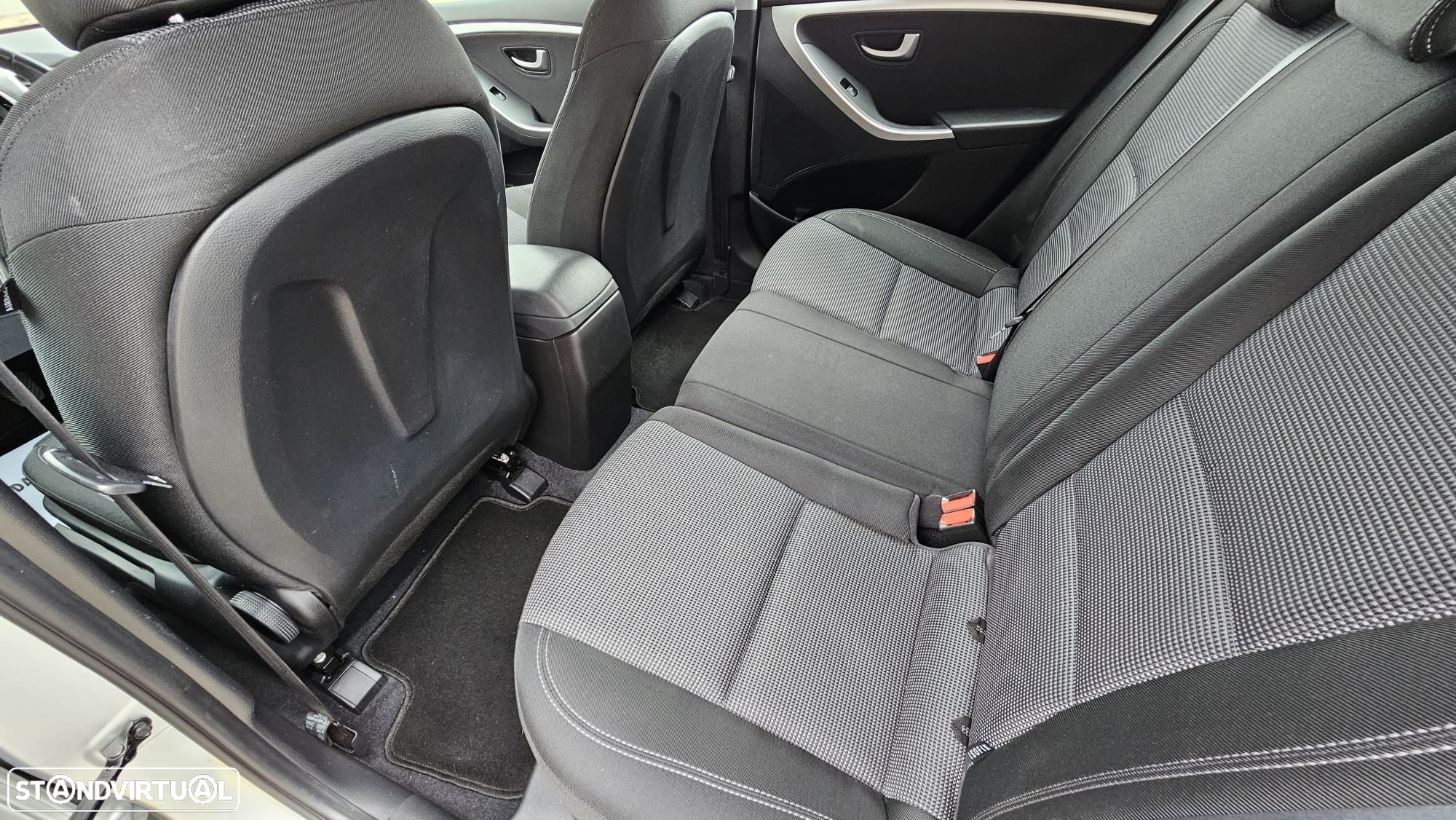Hyundai i30 1.4 CRDi Blue Active - 21