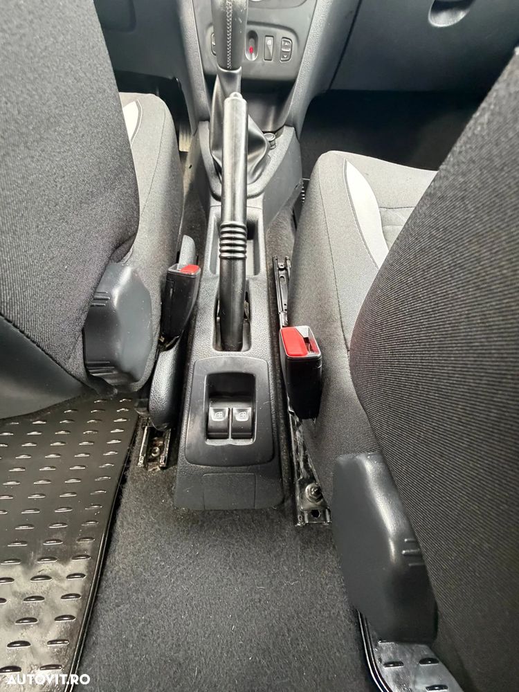 Dacia Sandero 0.9 Stepway - 13