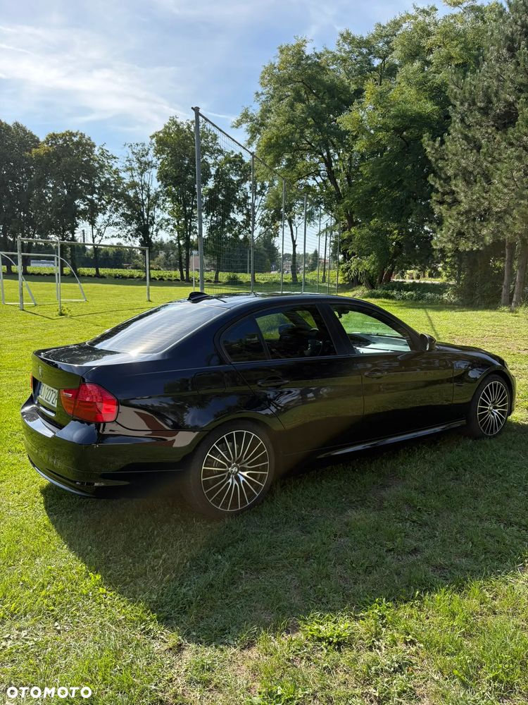 BMW Seria 3 320d - 10