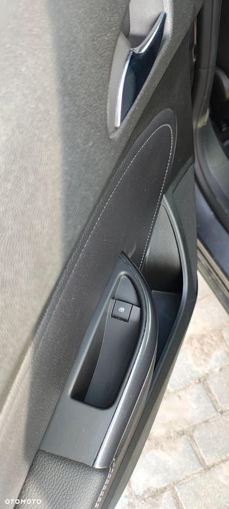 Opel Astra 1.4 Turbo - 15