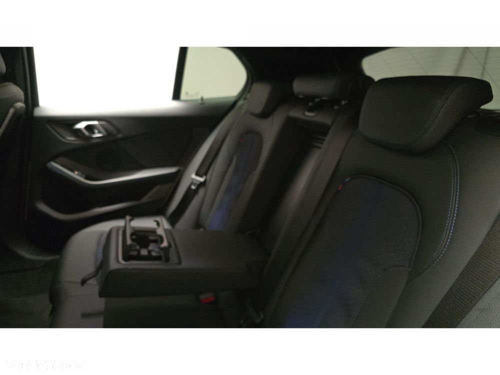 BMW Seria 1 118d M Sport sport - 23