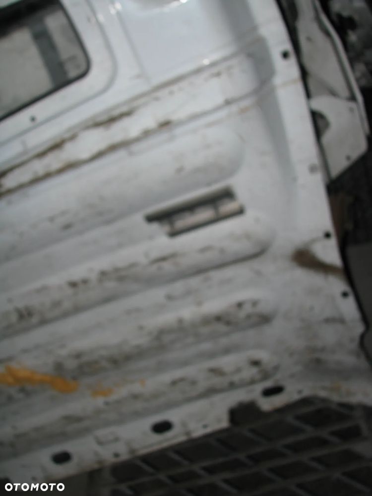 ŚCIANA GRODZIOWA OPEL VIVARO A - 3