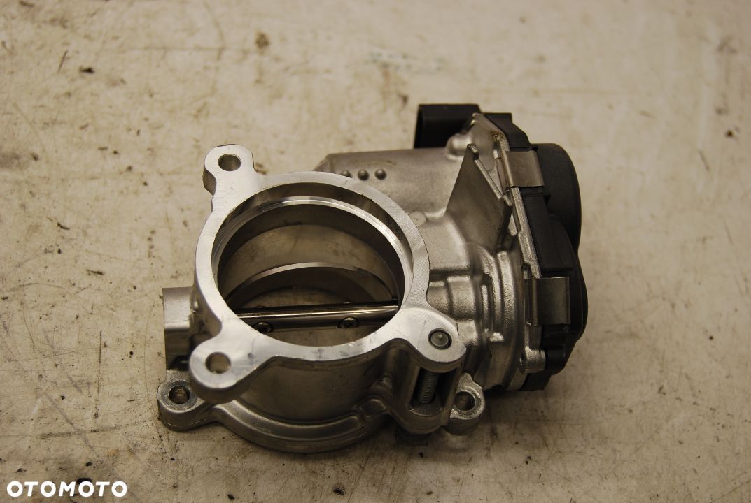 PRZEPUSTNICA 05L128063A 2.0 TDI AUDI A6 C8 Q5 - 1