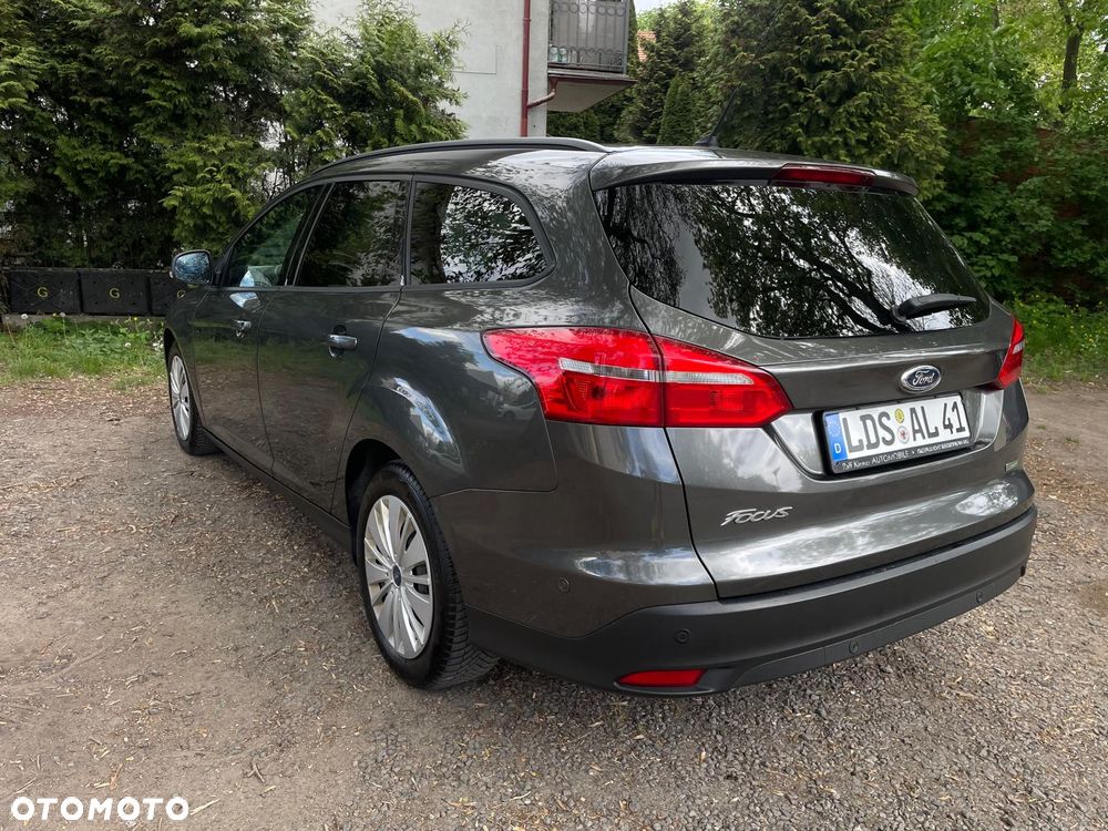Ford Focus SW 1.0 EcoBoost S&S TITANIUM STYLE - 6
