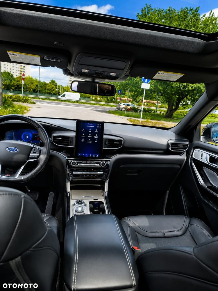 Ford Explorer 3.0 EcoBoost PHEV 4WD ST-Line - 10