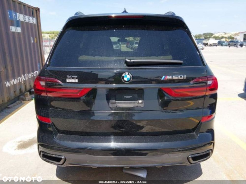 BMW X7 - 6