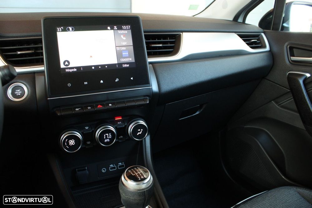 Renault Captur 1.0 TCe Techno Bi-Fuel - 28
