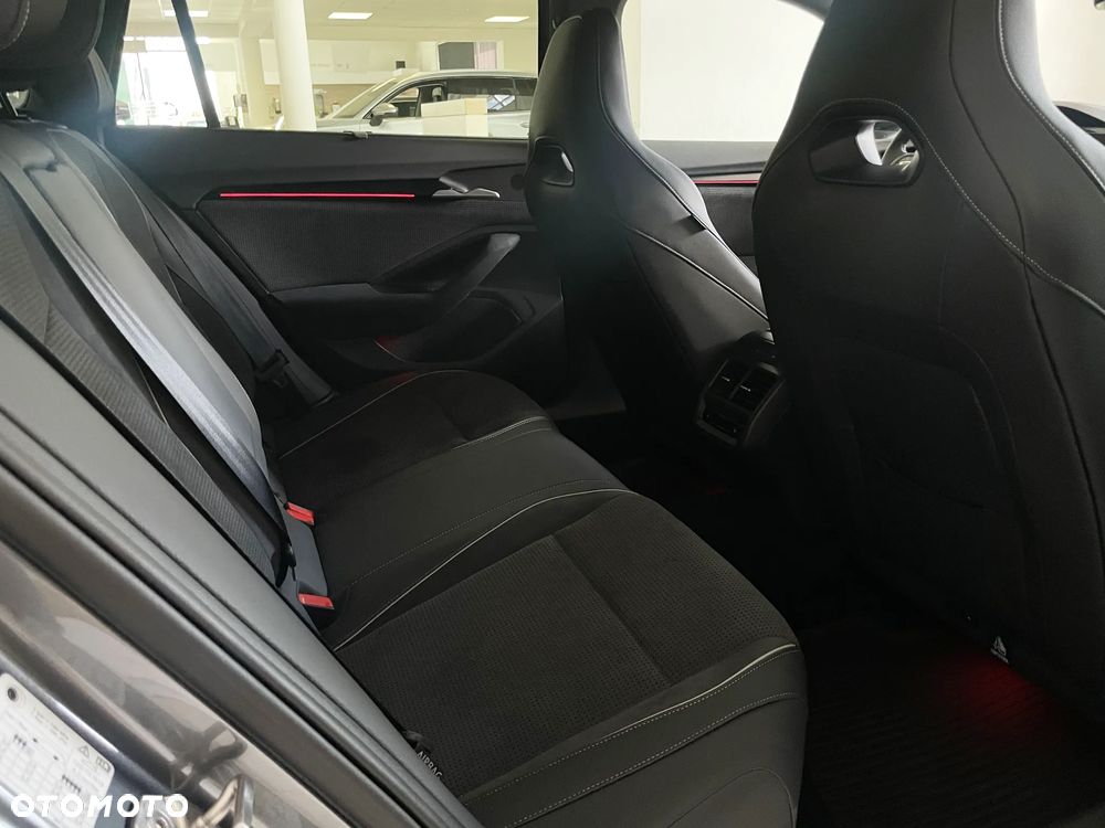 Skoda Superb - 17