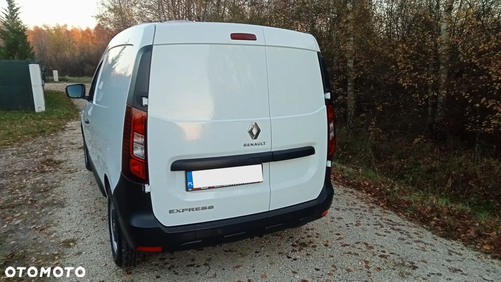 Renault Express - 5
