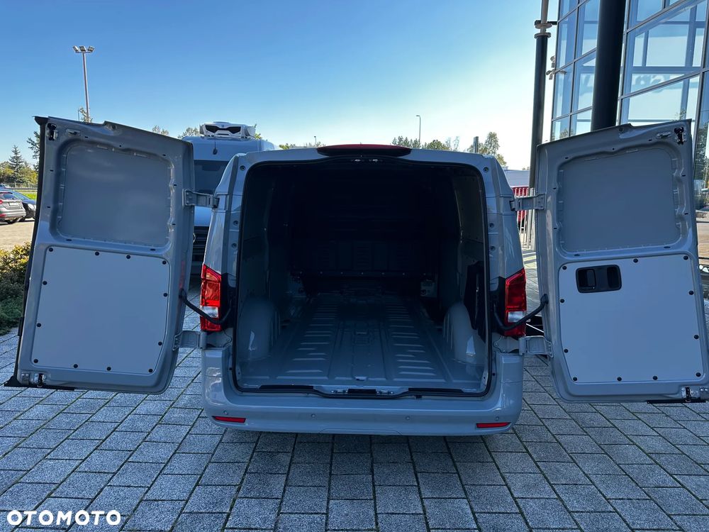 Mercedes-Benz Vito - 28