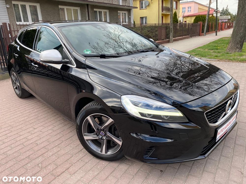 Volvo V40 D3 Geartronic RDesign - 1