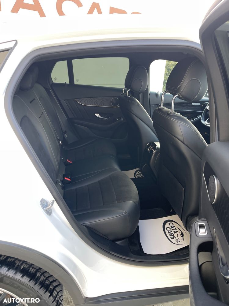 Mercedes-Benz GLC Coupe 250 d 4Matic 9G-TRONIC AMG Line - 25