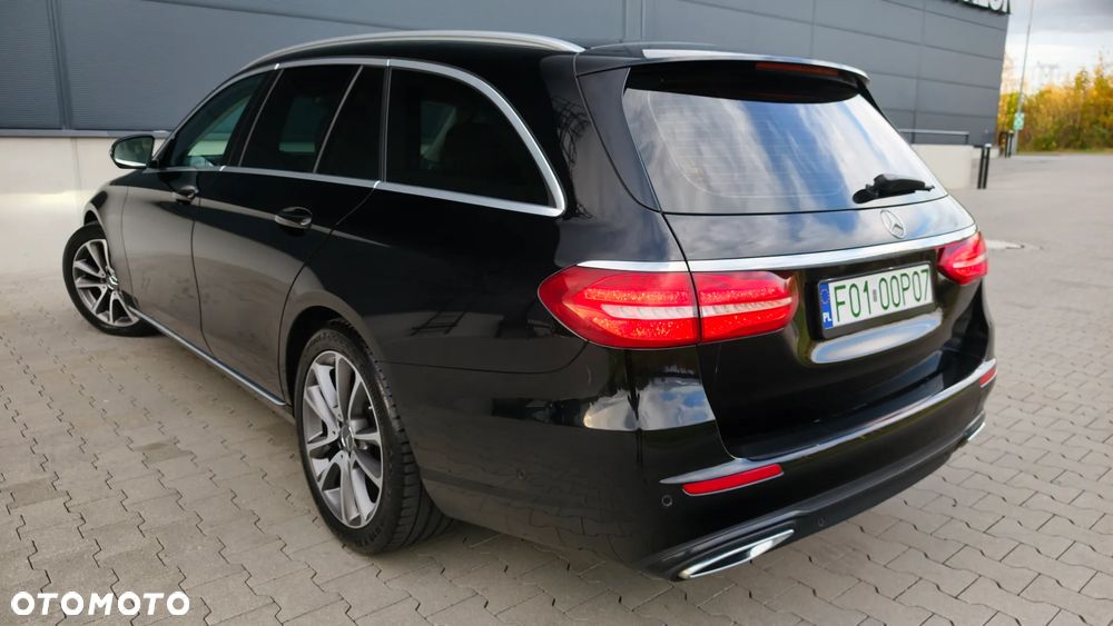 Mercedes-Benz Klasa E 300 d 9G-TRONIC Avantgarde - 36