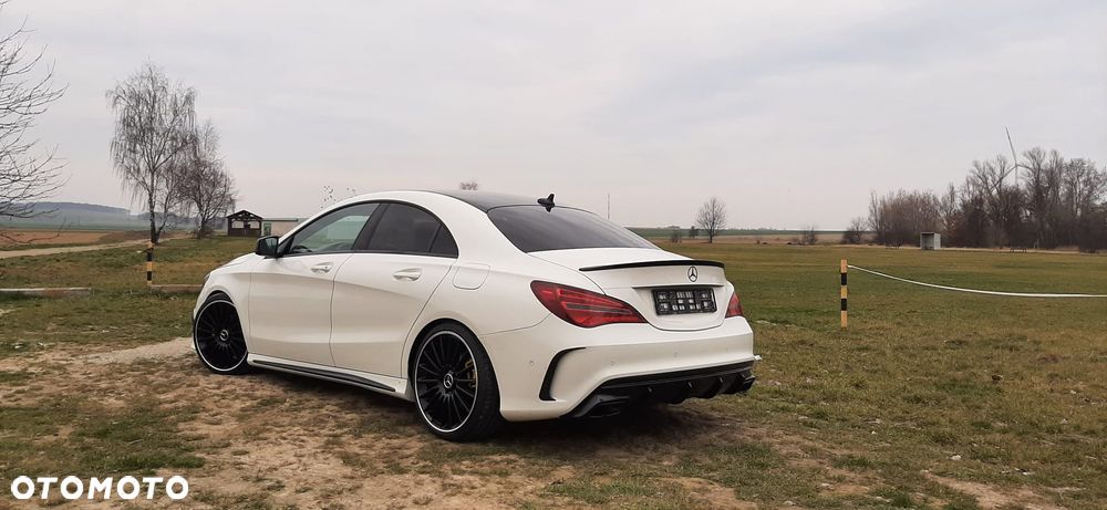 Mercedes-Benz CLA 200 - 18