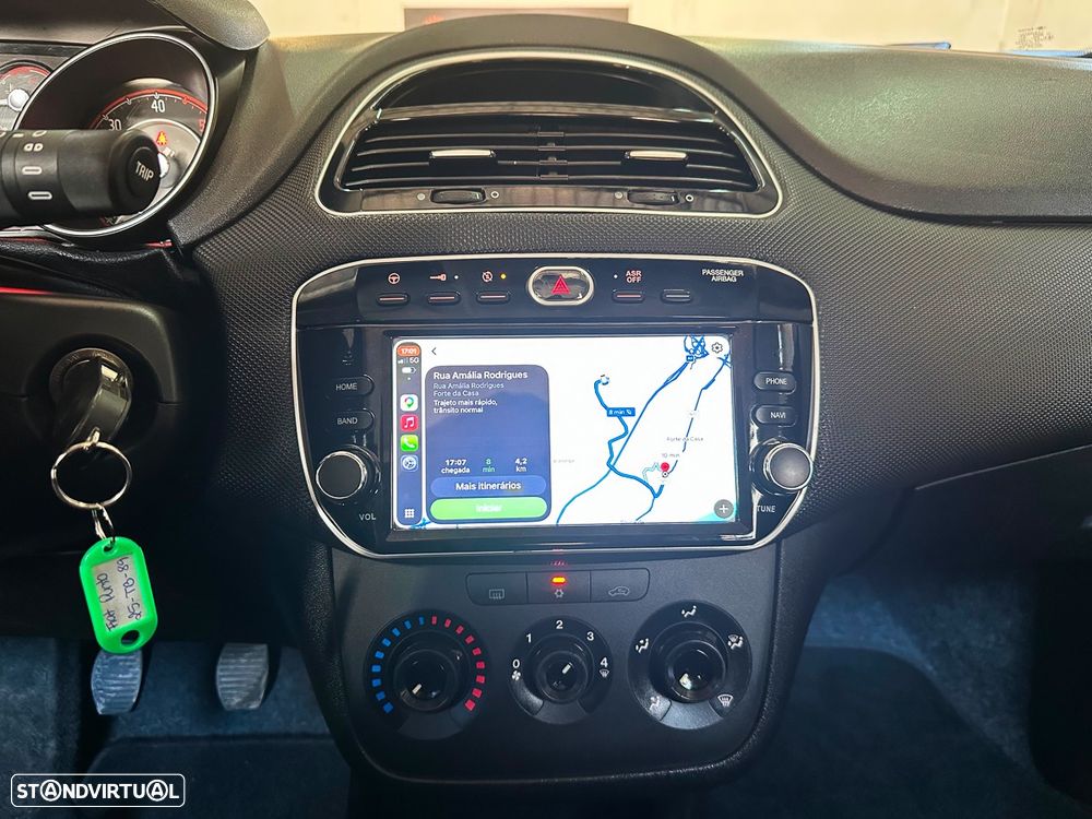Fiat Punto 1.3 M-Jet Lounge S&S - 19
