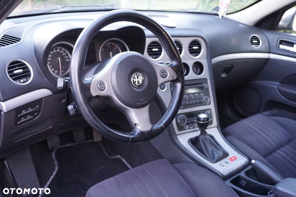 Alfa Romeo 159 1.9JTDM Impression - 9