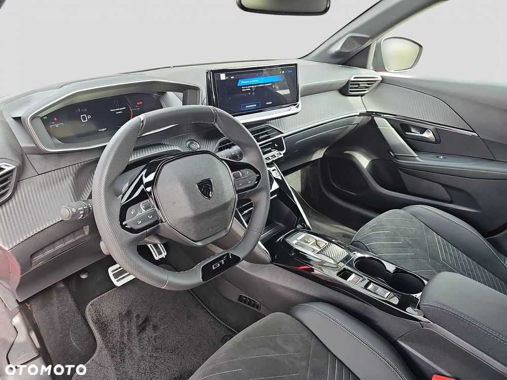 Peugeot 208 1.2 mHEV GT - 11