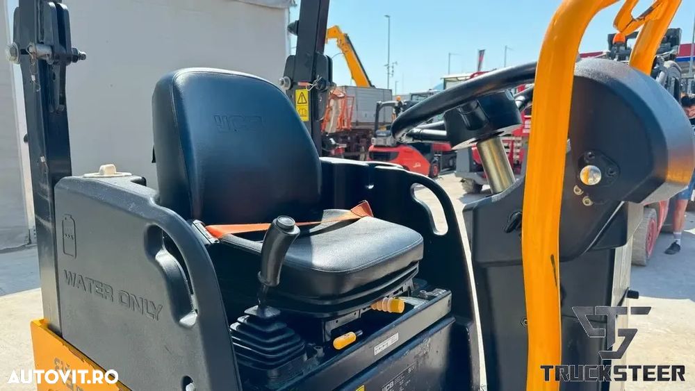 JCB CT260-120 - 12