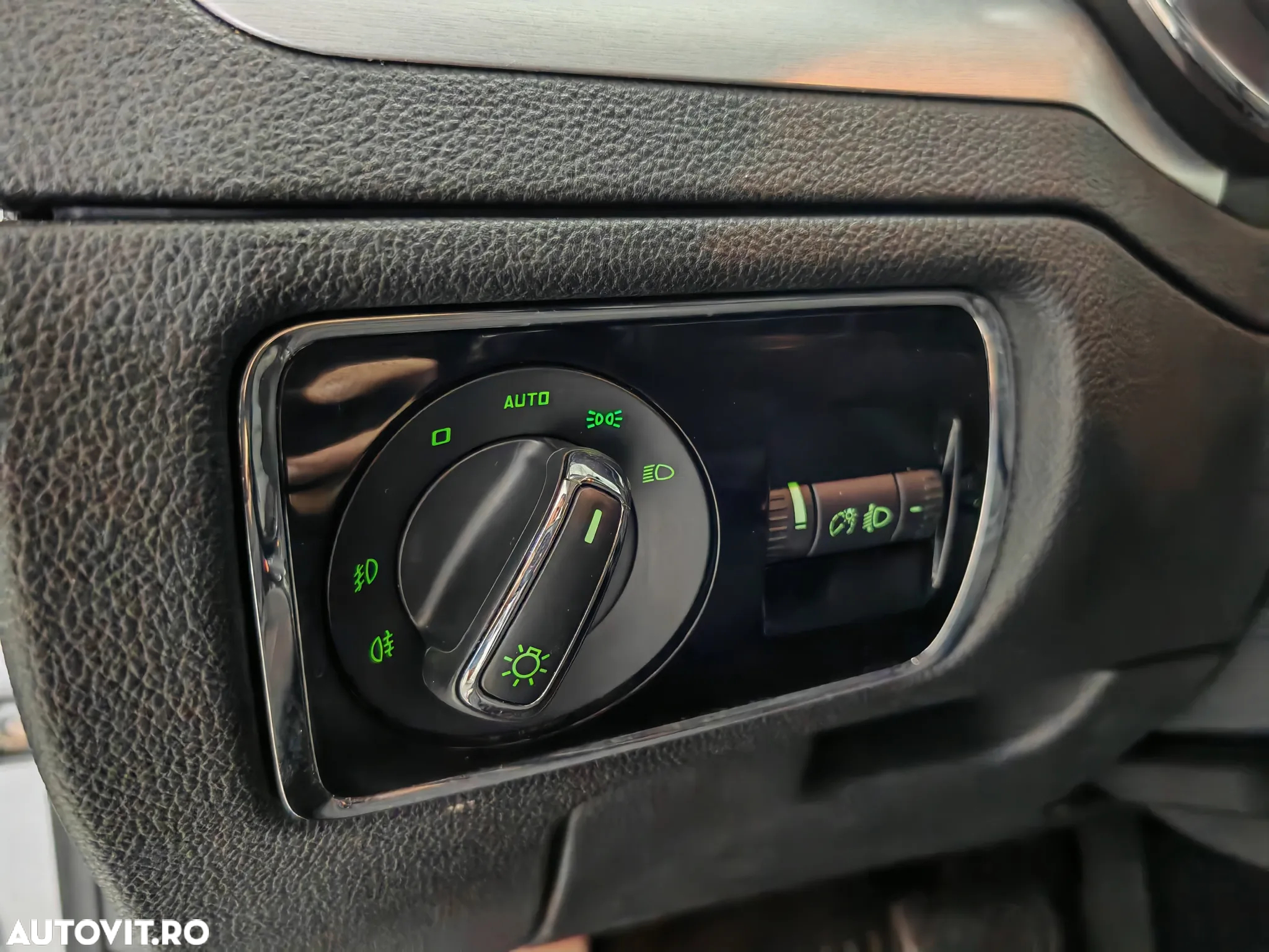 Skoda Superb 2.0 TSI Ambition - 19